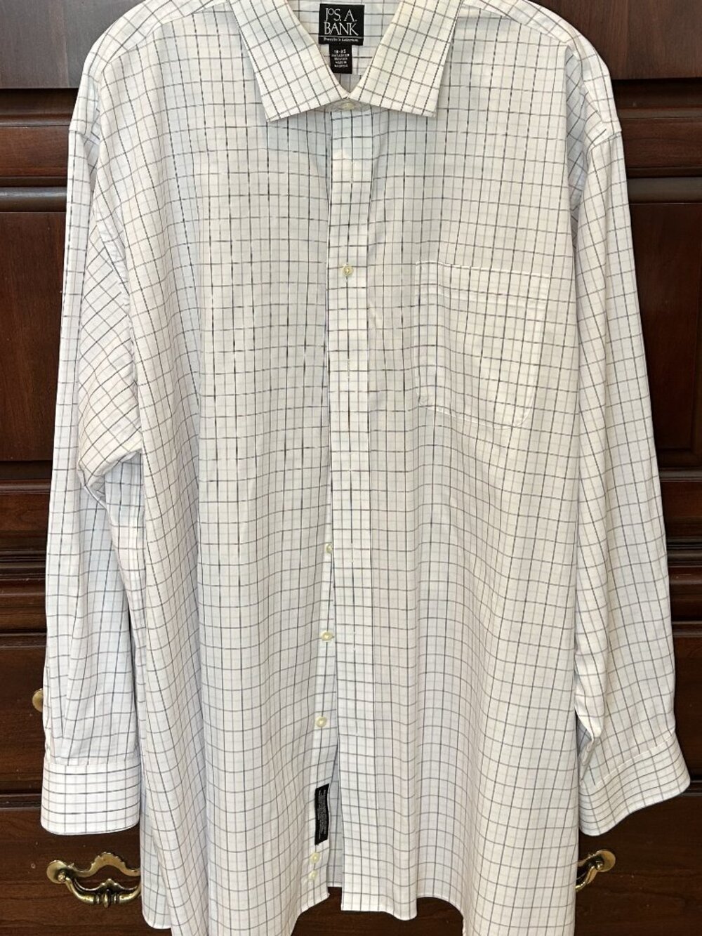 Jos A Banks - Dress Shirt 18-35